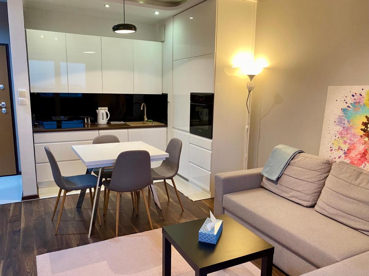 Apartment Project Comfort Dywizjonu 303 139/192 *